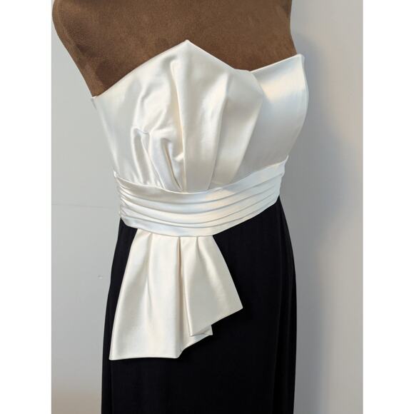 David Meister Long Strapless Evening Gown with White Satin Tie, Black Skirt Sz 6 - Picture 5 of 12